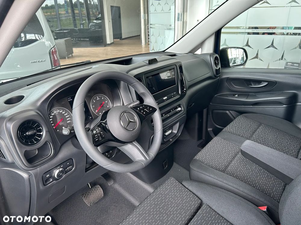 Mercedes-Benz Klasa V 300 d 4-Matic 9G-Tronic Exclusive (d³ugi) - 22