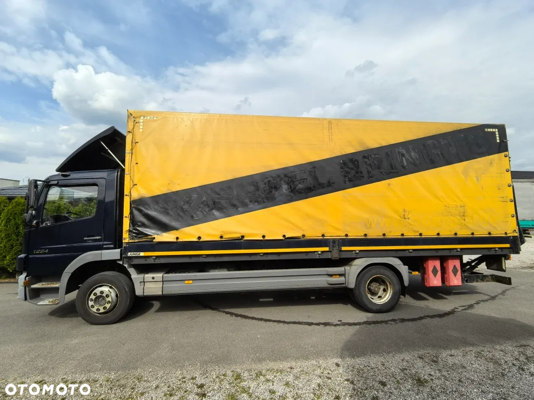 Mercedes-Benz Atego 1224 L * Plandeka + Winda * Manual * - 3