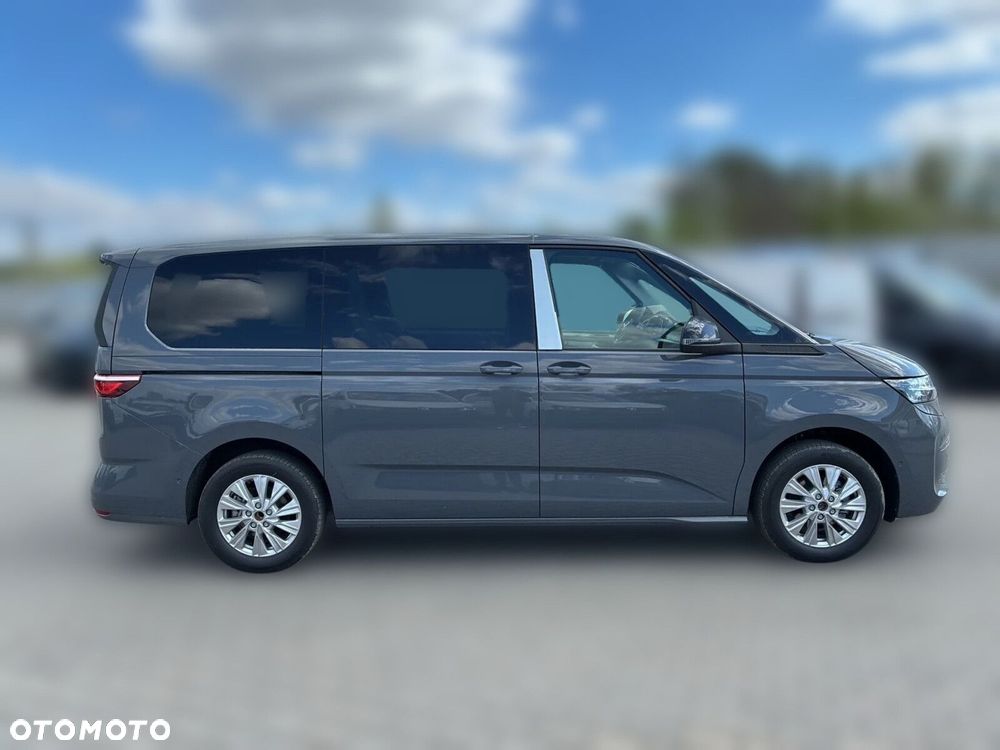 Volkswagen Multivan - 8