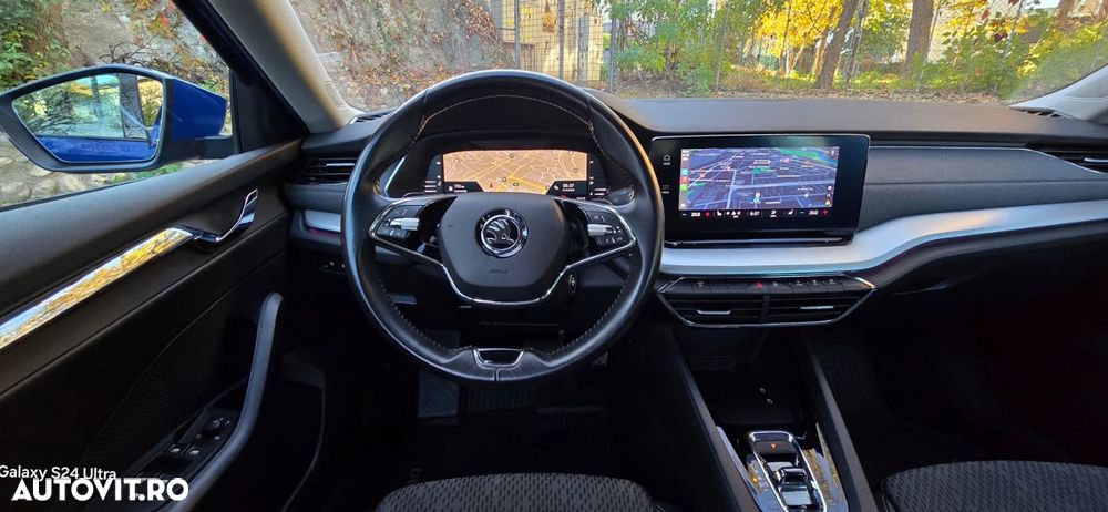 Skoda Octavia 2.0 TDI DSG Ambition - 11