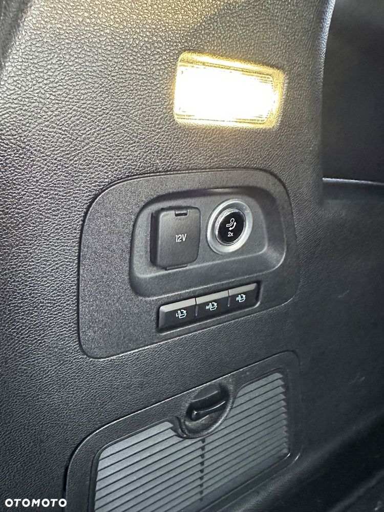 Ford S-Max 2.0 TDCi Titanium PowerShift - 20
