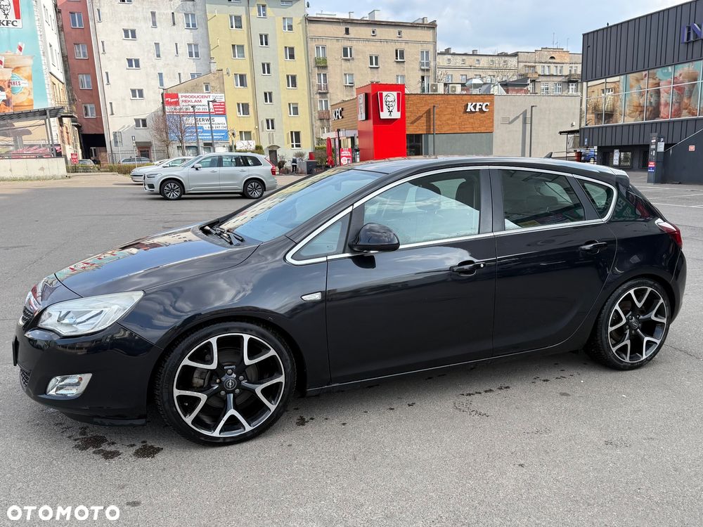 Opel Astra - 1