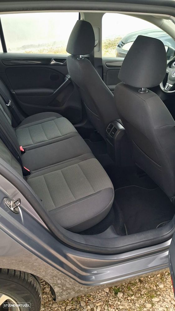 VW Golf 1.6 TDi Confortline - 10