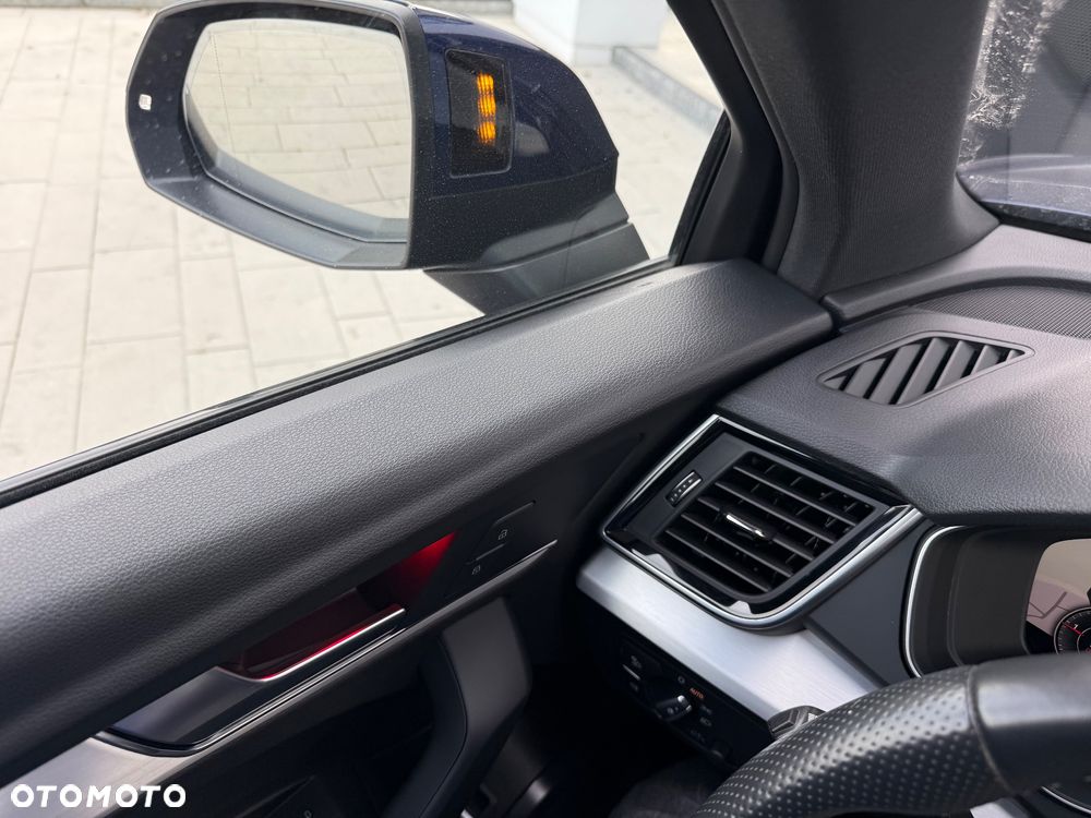 Audi Q5 Sportback 40 TDI quattro S tronic S line - 37