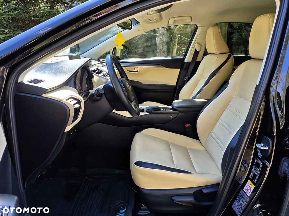 Lexus NX 300h Elite AWD - 6