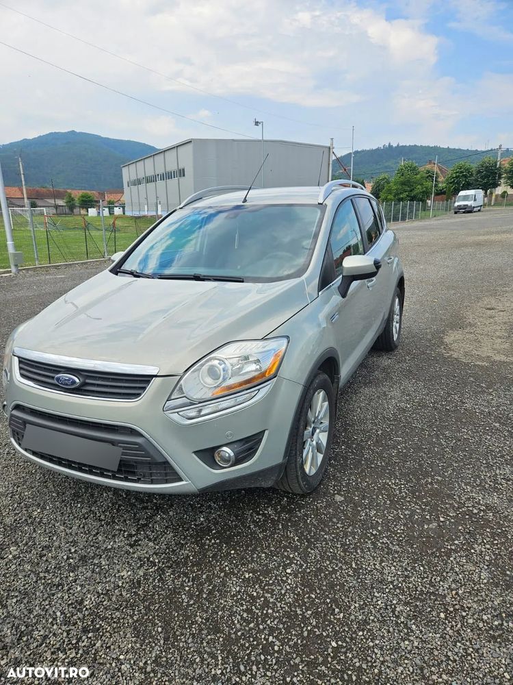 Ford Kuga 2.0 TDCi 4x4 Titanium - 2