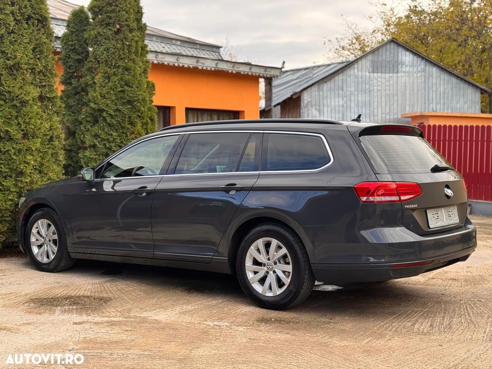 Volkswagen Passat Variant 2.0 TDI DSG (BlueMotion Technology) Highline - 4