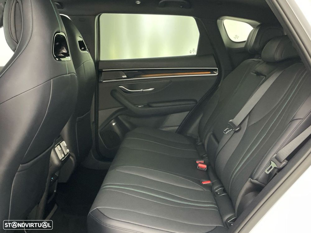 BYD Seal U 1.5 DM-i Boost — fotografia 11
