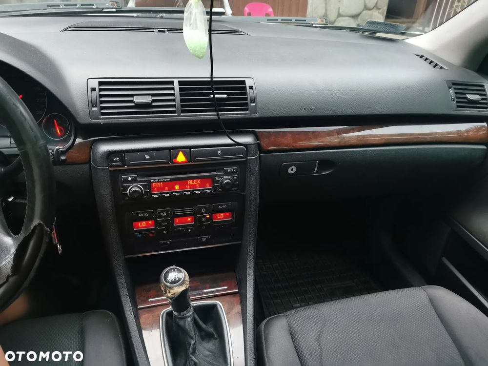 Audi A4 Avant 1.9 TDI - 6