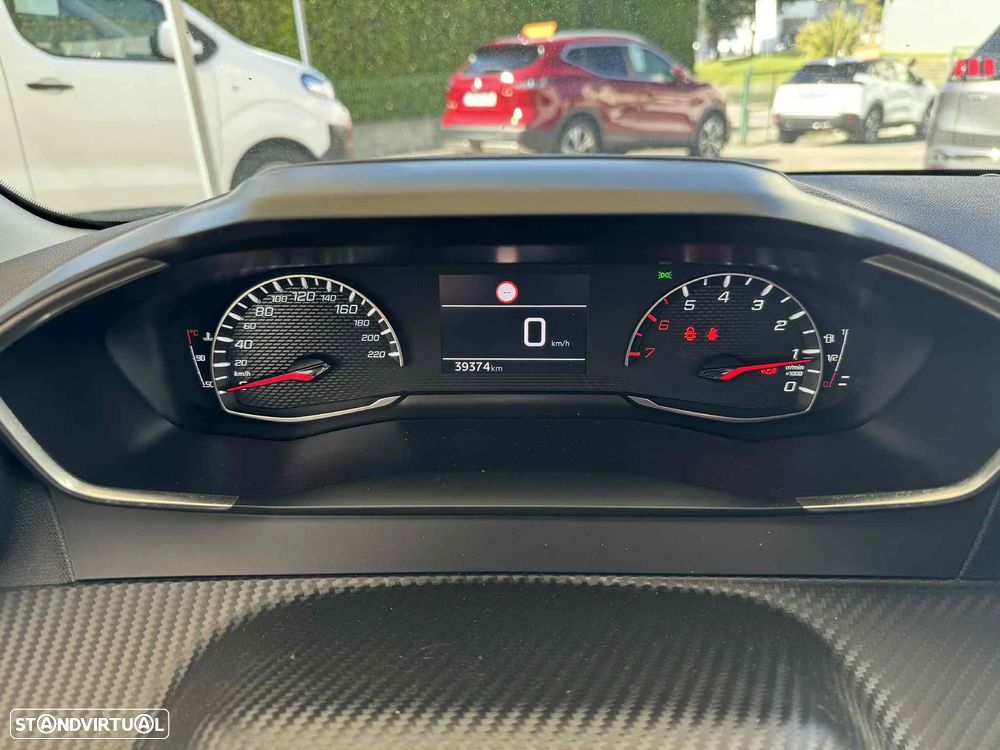 Peugeot 208 1.2 PureTech Active Pack - 11