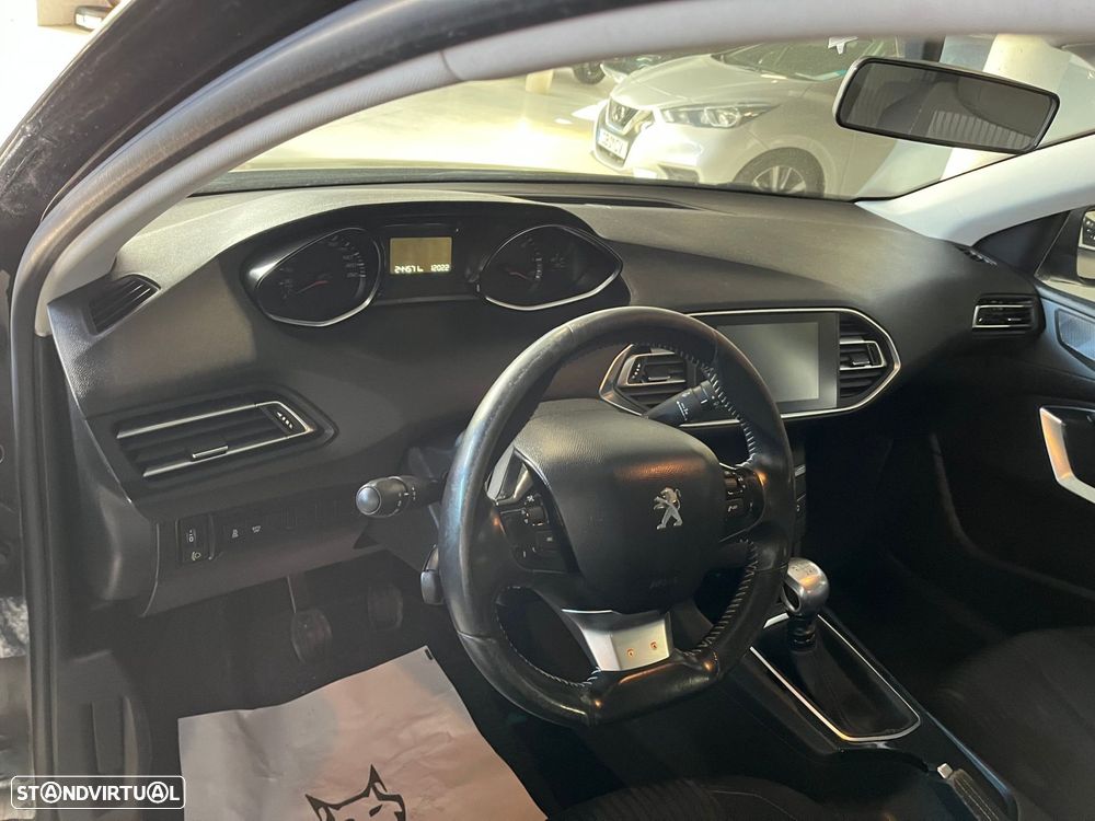 Peugeot 308 1.6 e-HDi SE Envy CVM6 - 9