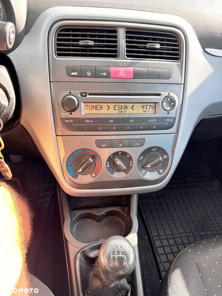 Fiat Grande Punto 1.4 8V Speed - 24