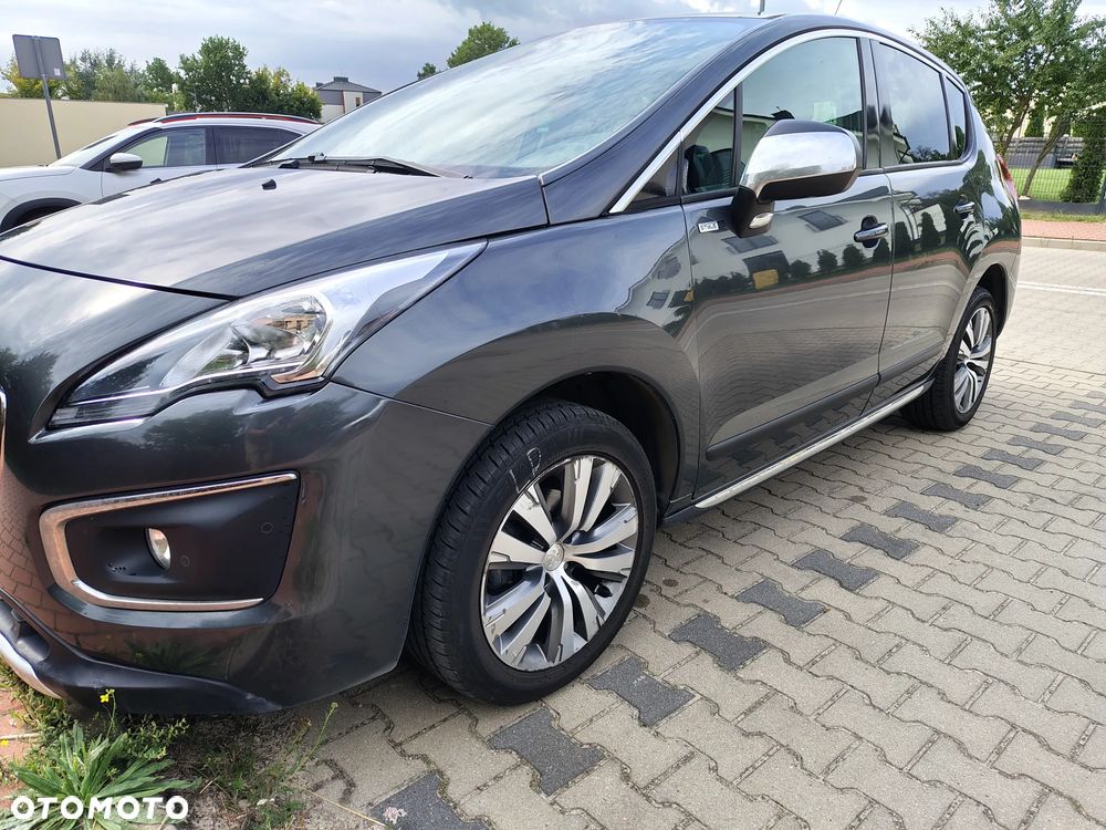 Peugeot 3008 1.6 BlueHDi Style S&S - 11