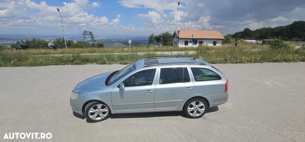 Skoda Octavia 1.6 TDI ELEGANCE DSG - 4