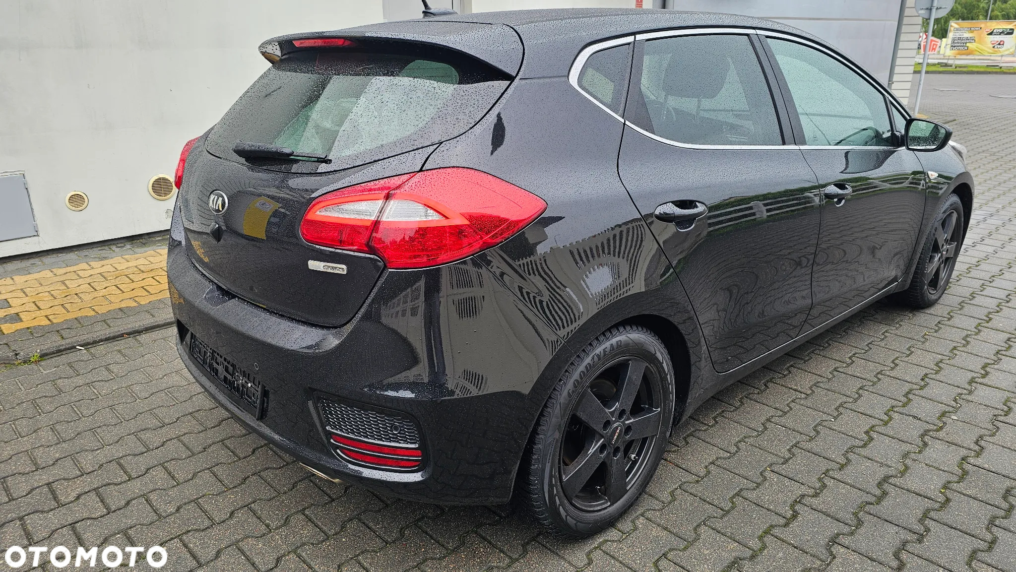 Kia Ceed 1.4 CVVT Dream-Team Edition - 12
