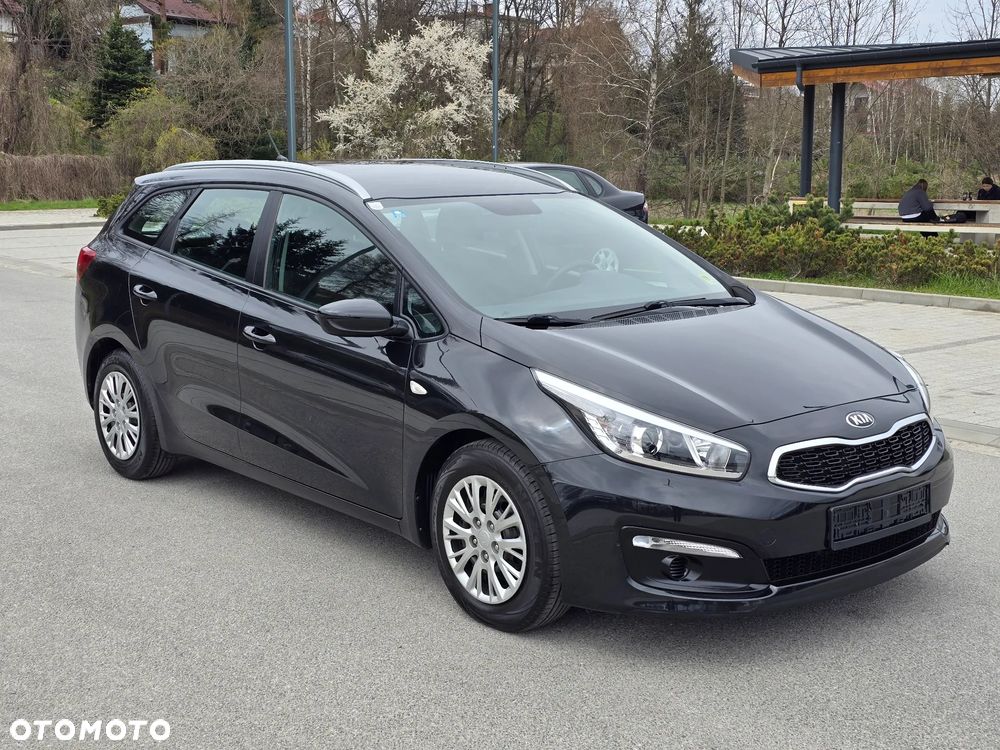 Kia Ceed 1.4 CRDi 90 Vision - 6