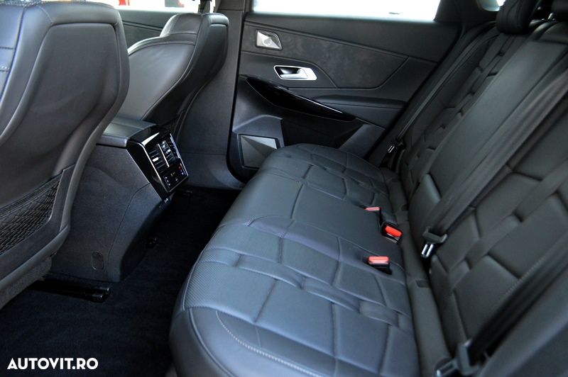 DS Automobiles DS 7 Crossback - 17