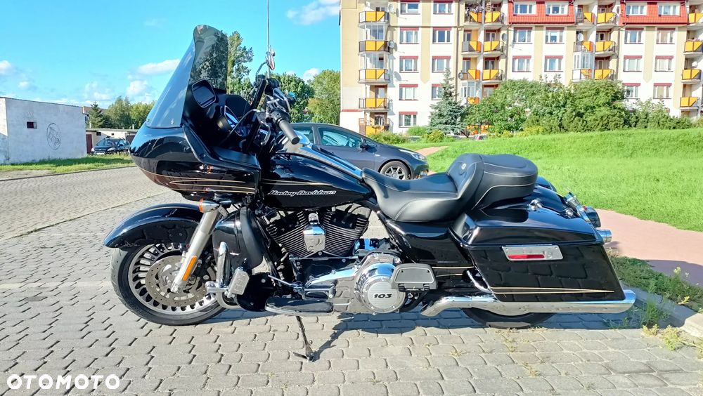 Harley-Davidson Touring Road Glide - 4