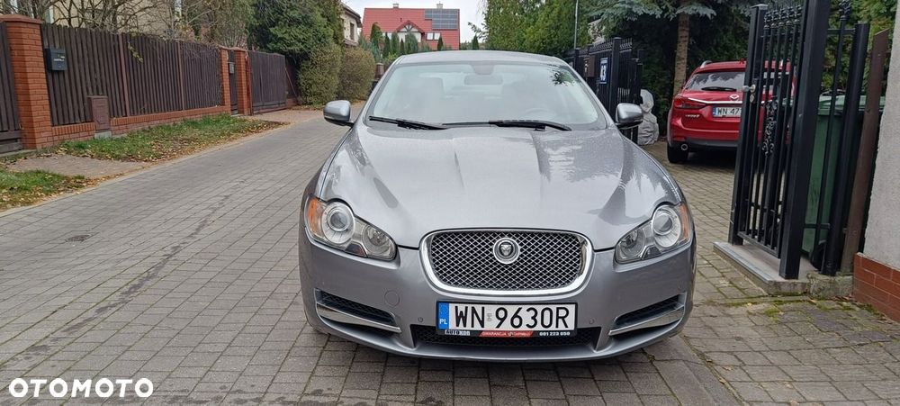 Jaguar XF 3.0 V6 D Luxury - 13