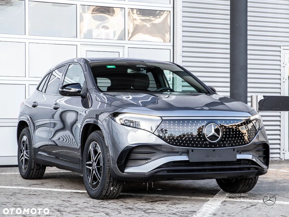 Mercedes-Benz EQA 250+ 70.5kWh AMG Line - 3