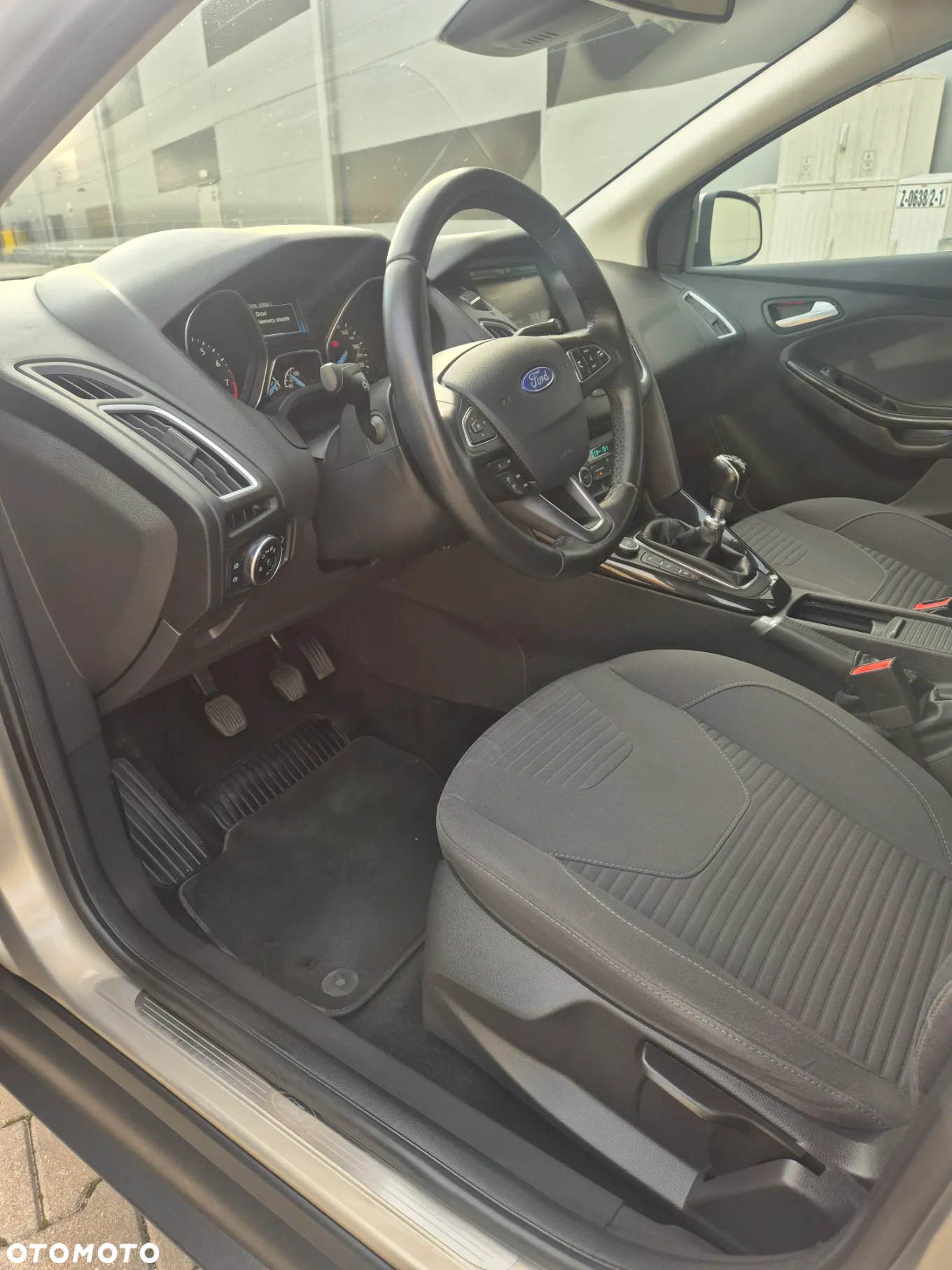 Ford Focus 1.5 EcoBoost SYNC Edition ASS - 12