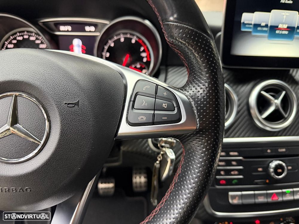 Mercedes-Benz A 180 AMG Line - 23