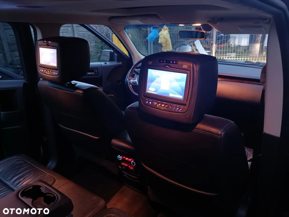 Ford Flex - 11