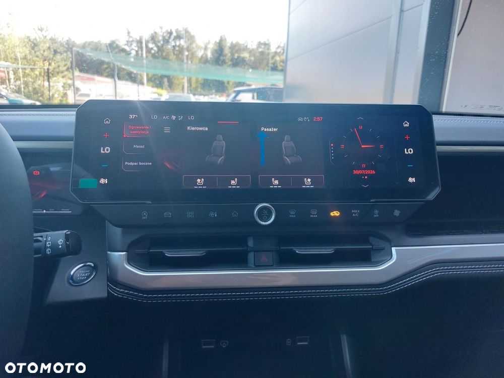 Jeep Compass - 24