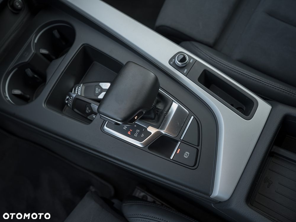 Audi A4 Avant 50 TDI quattro tiptronic S line - 34