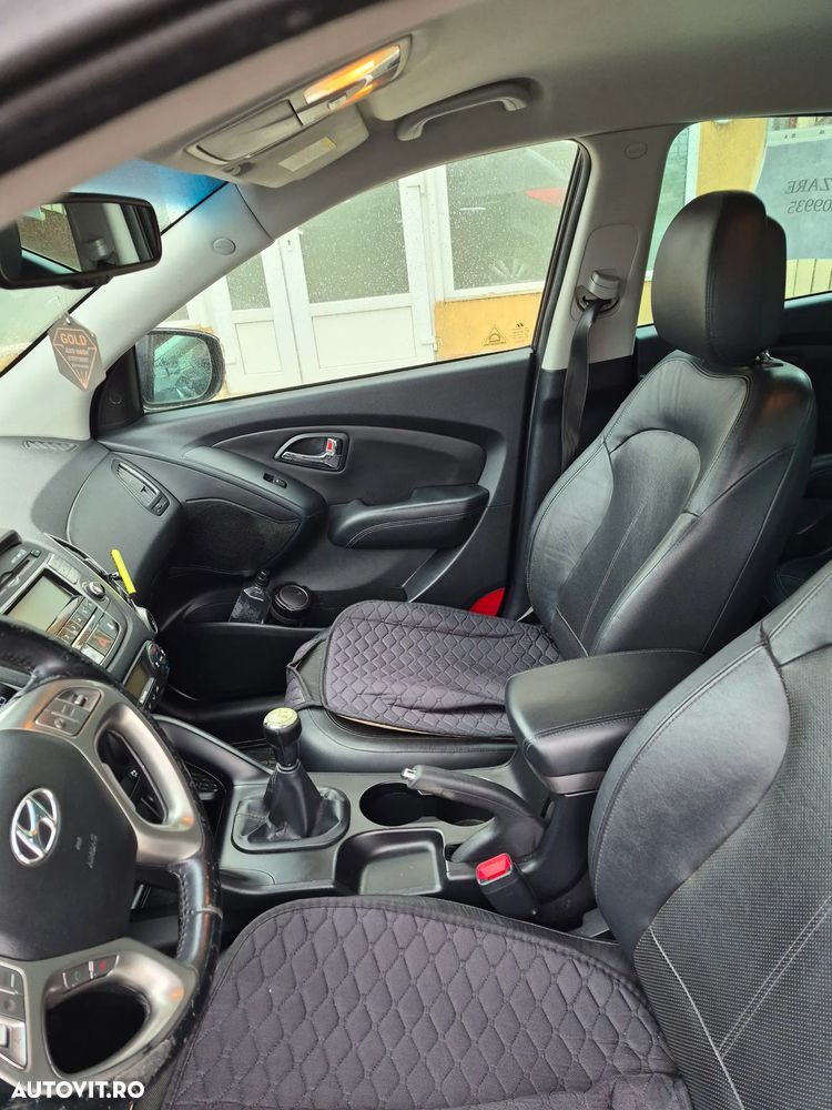 Hyundai ix35 2.0 MPI 4WD GLS Premium+ - 8