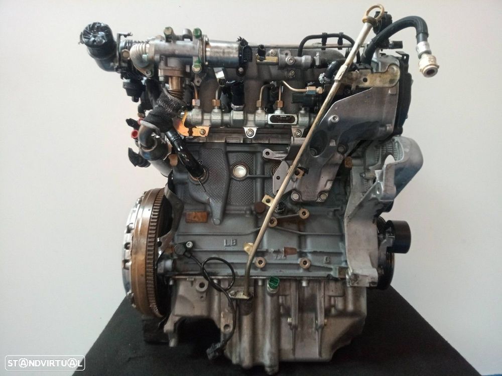 MOTOR COMPLETO ALFA ROMEO 156 1.9 Turbodiesel REF. AR37101 - 2