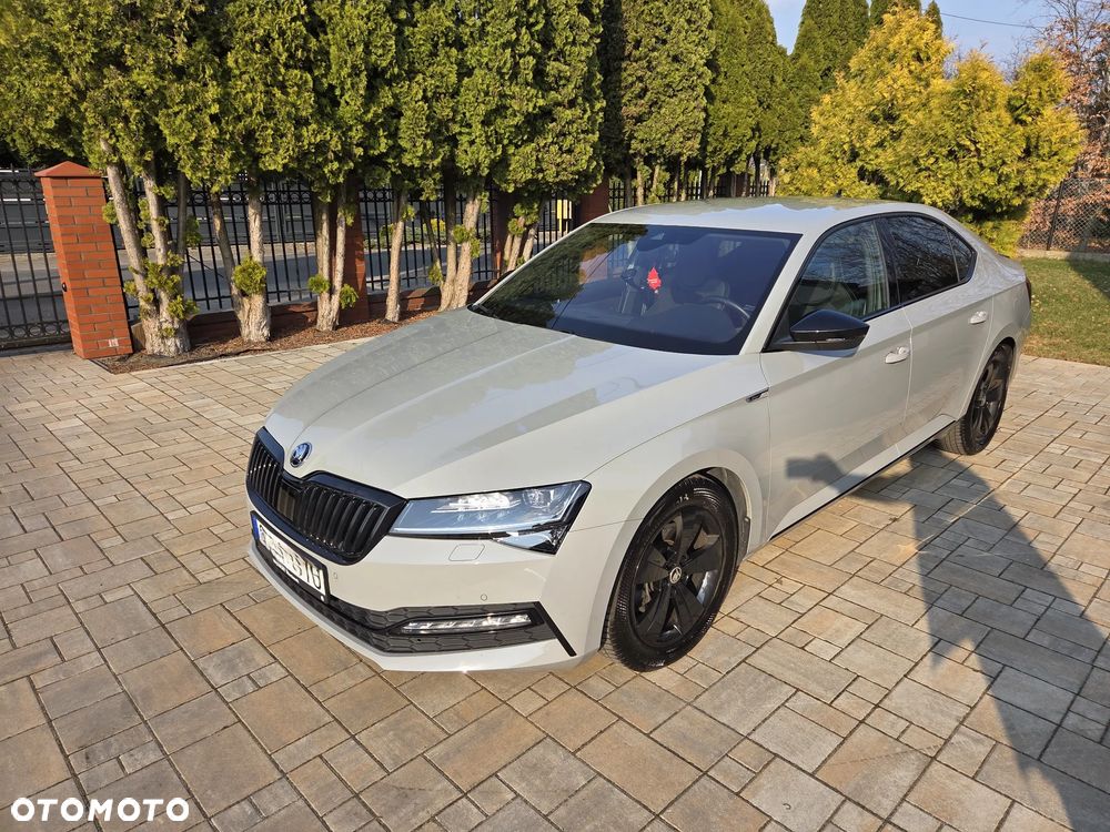 Skoda Superb 2.0 TDI SCR 4x4 Sportline DSG - 14
