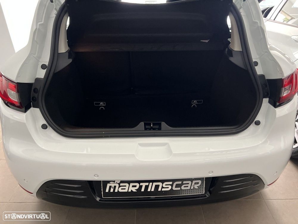 Renault Clio 0.9 TCE Dynamique S - 23