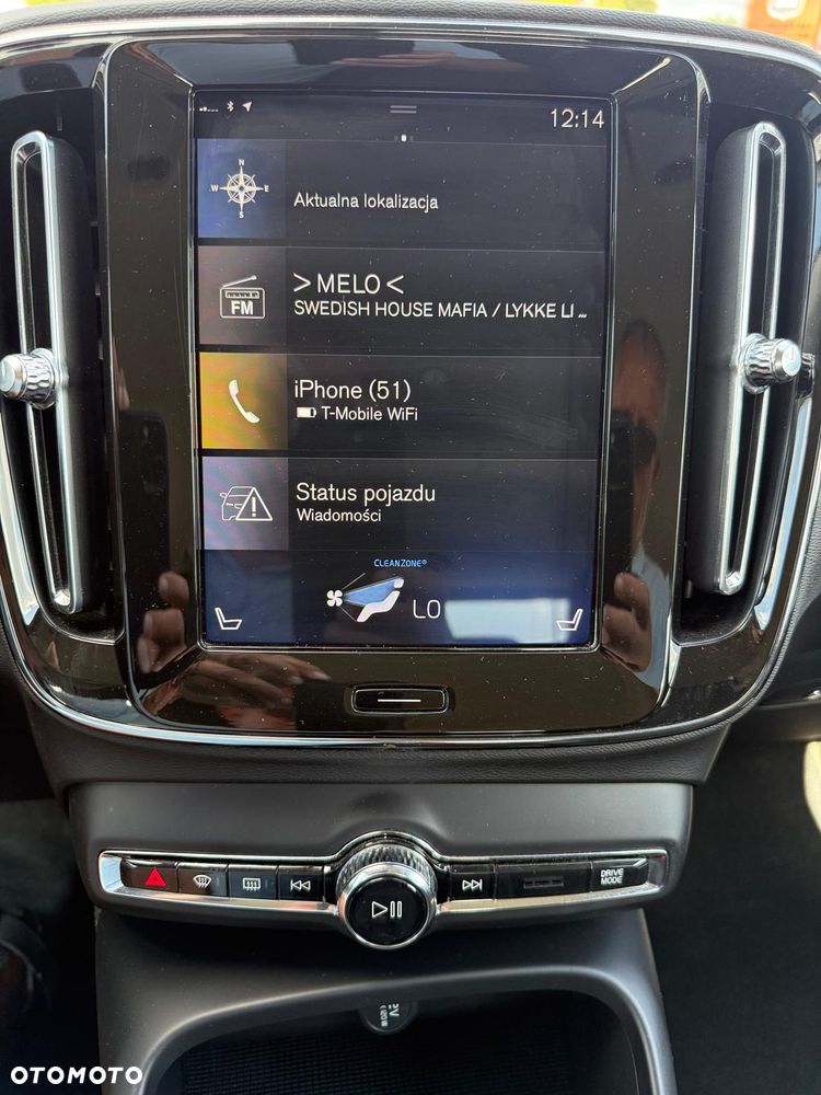 Volvo XC 40 D4 AWD Geartronic Momentum - 11