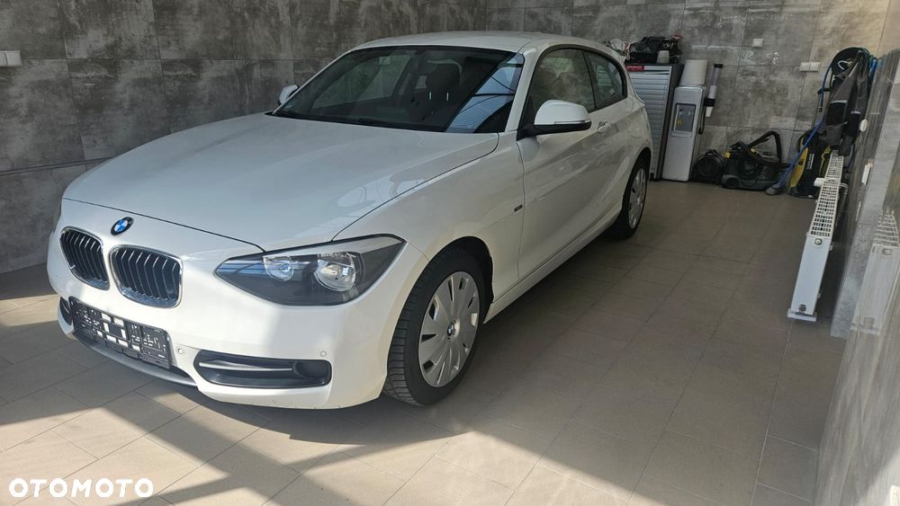 BMW Seria 1 114d - 2