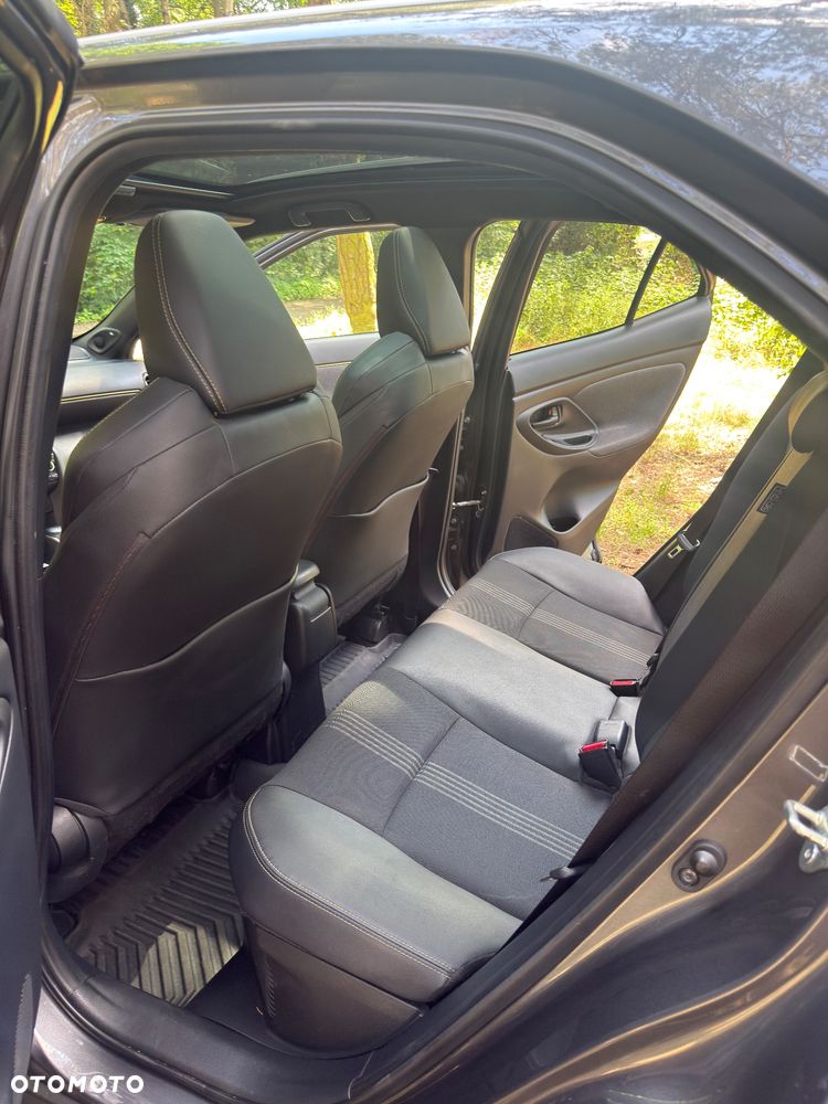 Toyota Yaris Cross Hybrid 1.5 Executive - 9