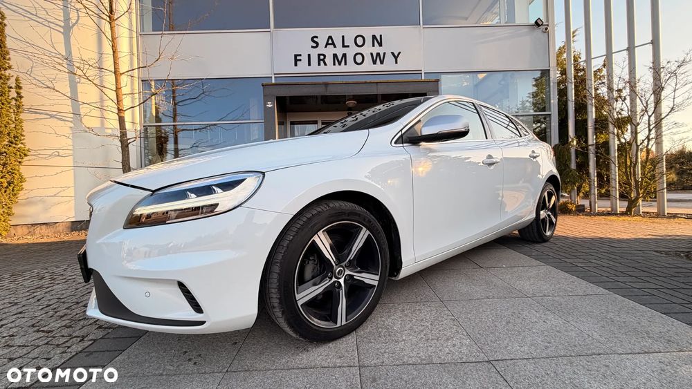 Volvo V40 - 24