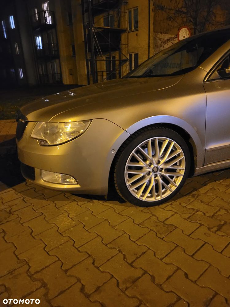 Skoda Superb 1.8 TSI Elegance - 6
