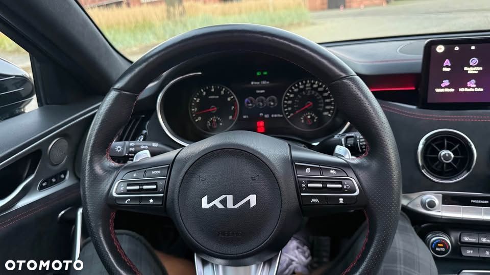 Kia Stinger - 18