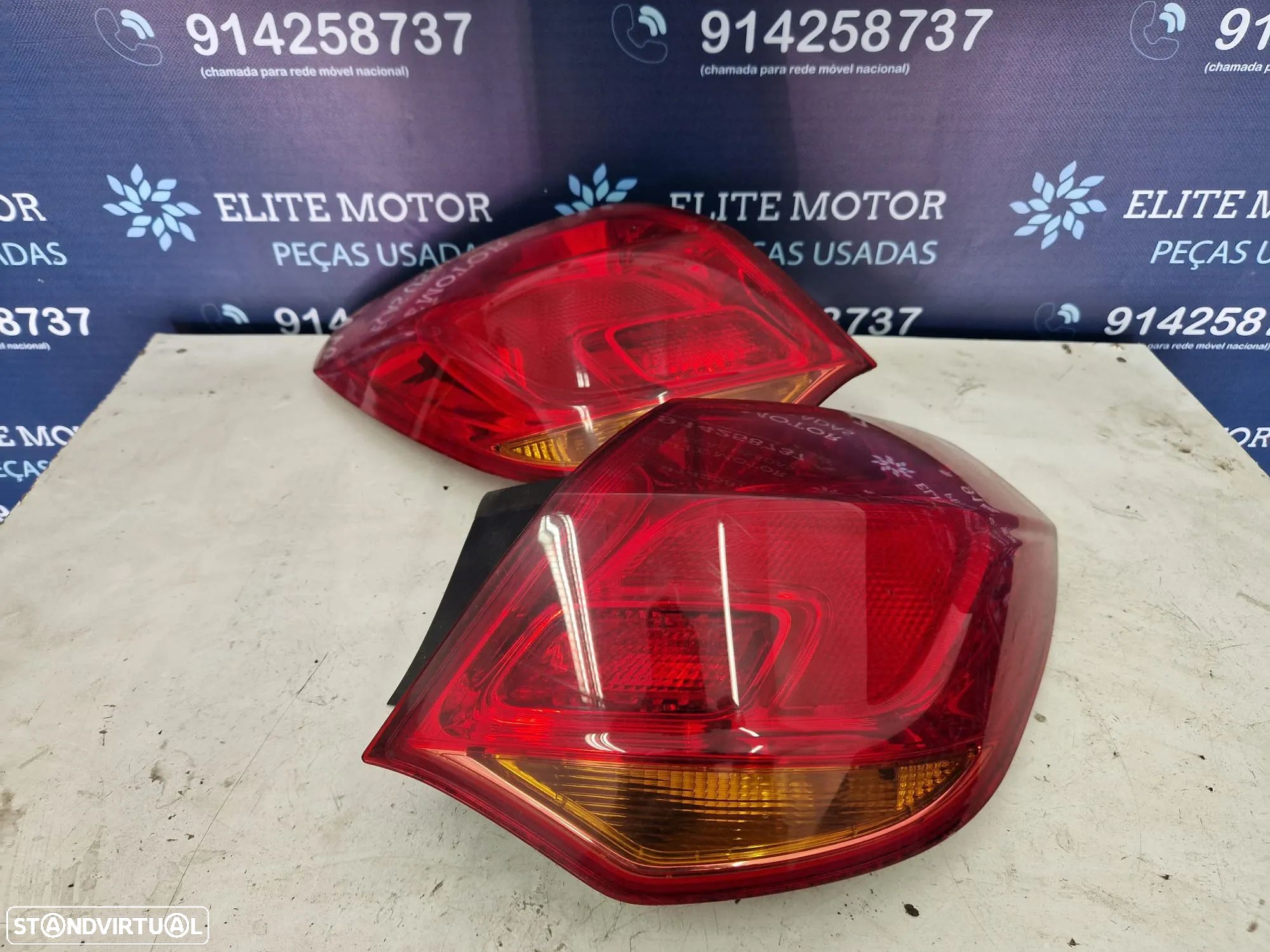 Farolins usados OPEL ASTRA J 5 PORTAS CARRO farolim - 1