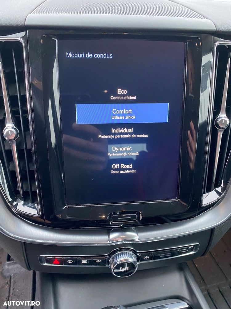 Volvo XC 60 D4 Geartronic Summum - 8