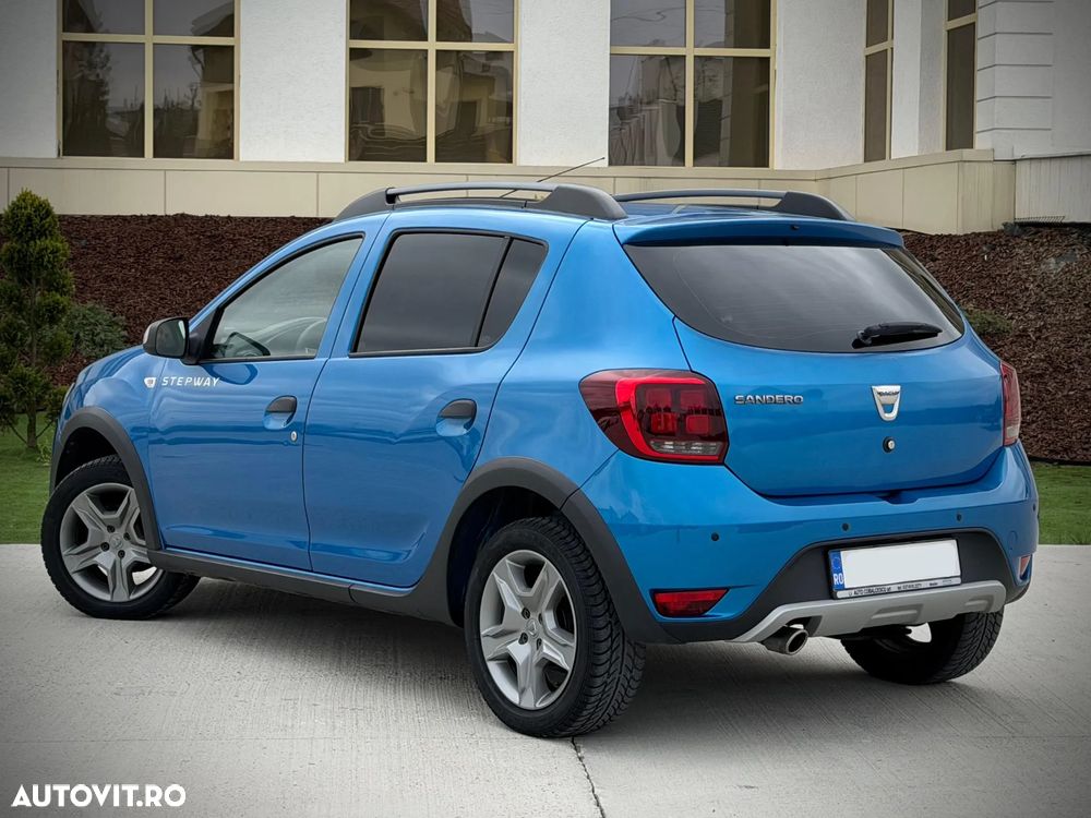 Dacia Sandero Stepway 0.9 TCe - 11