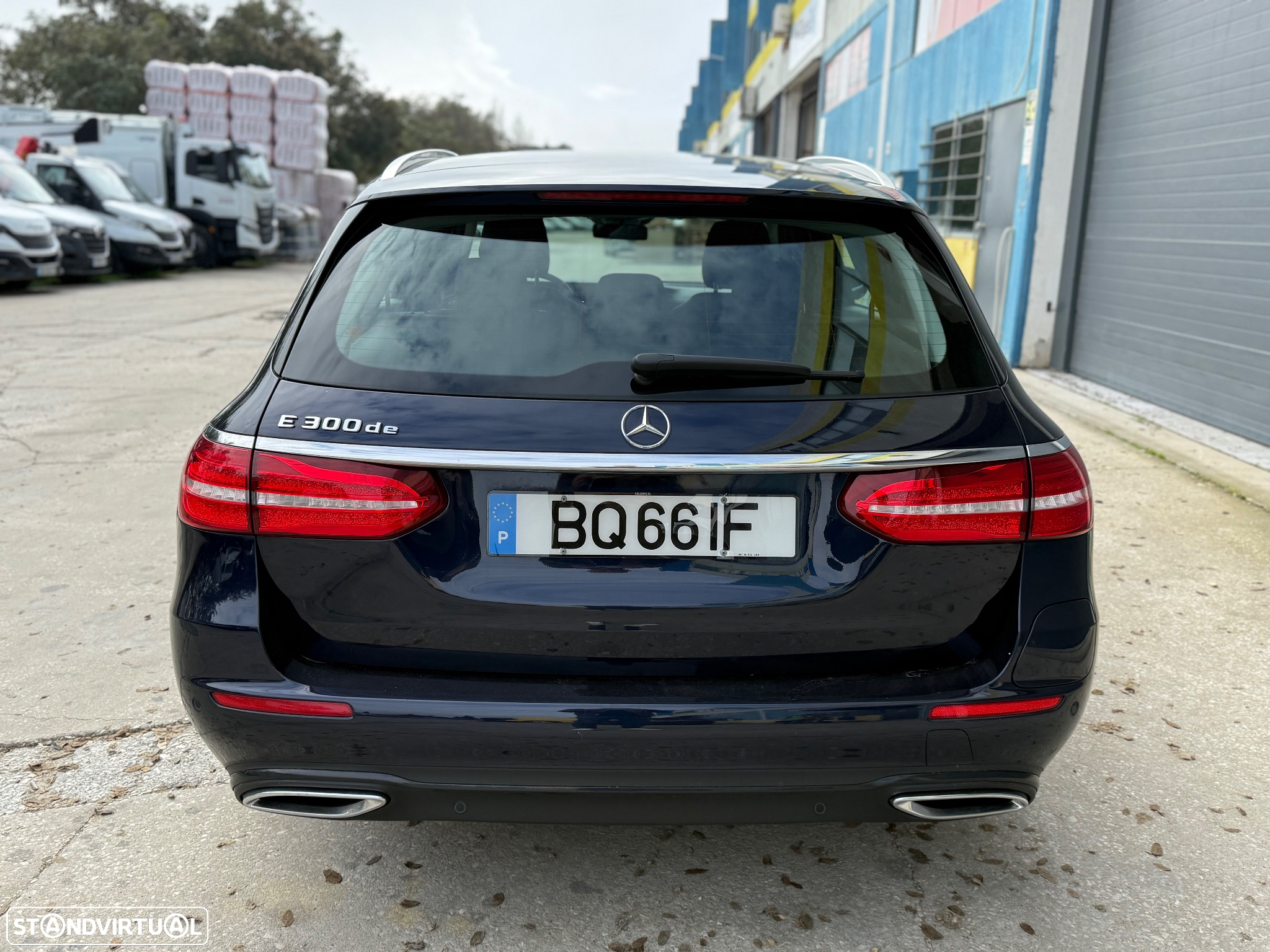 Mercedes-Benz E 300 de Exclusive Line - 3