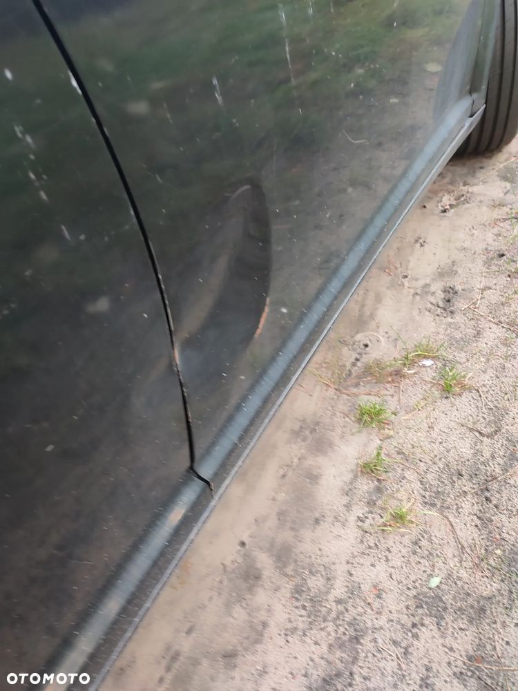 Toyota Avensis 2.0 D-4D Combi - 4