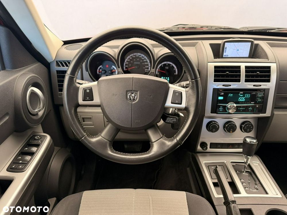 Dodge Nitro 2.8 CRD DPF Automatik SXT - 5
