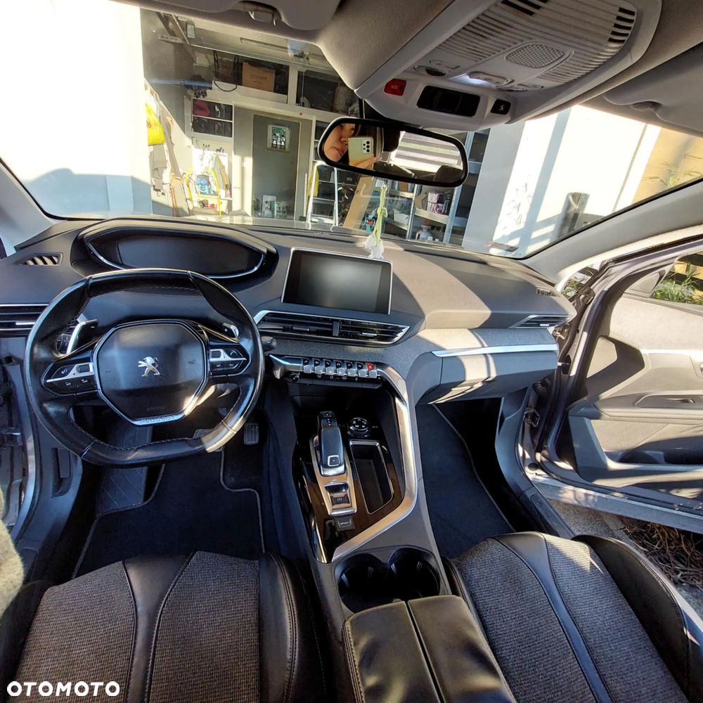 Peugeot 5008 BlueHDI 120 EAT6 Stop & Start Allure - 25