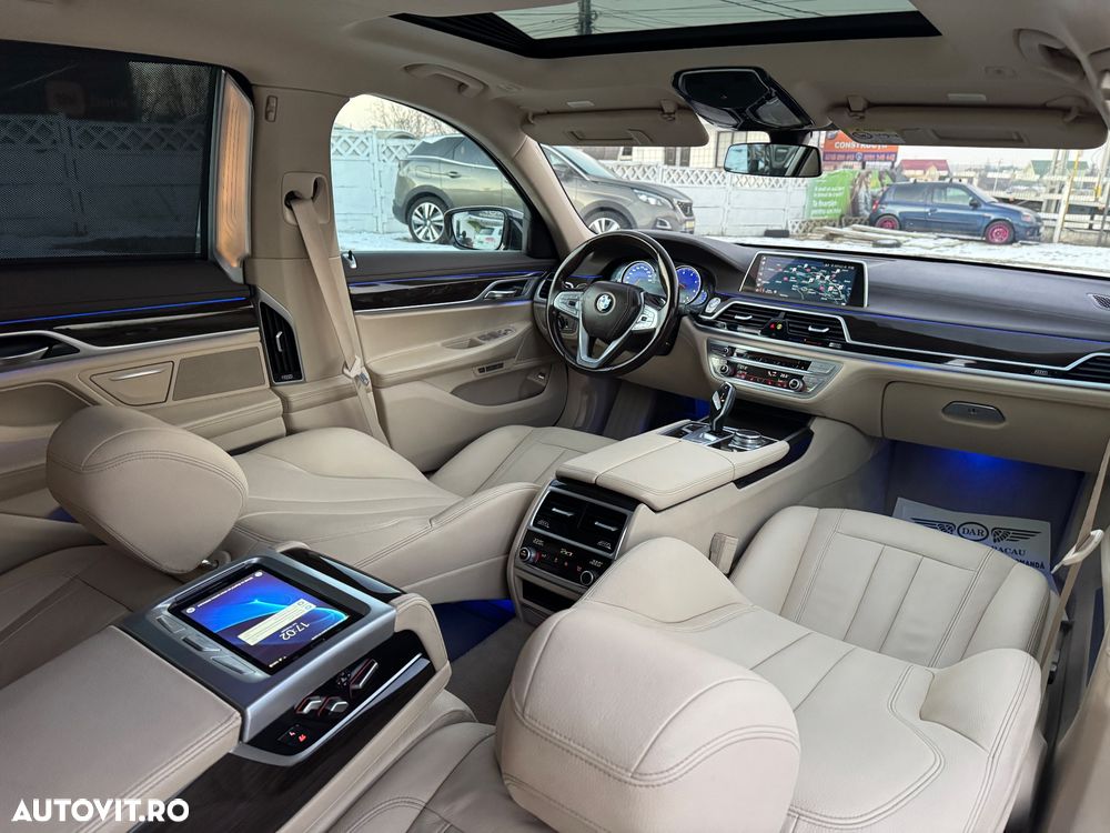 BMW Seria 7 730Ld xDrive - 25