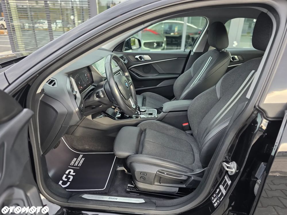 BMW Seria 2 220d xDrive Sport Line sport - 27