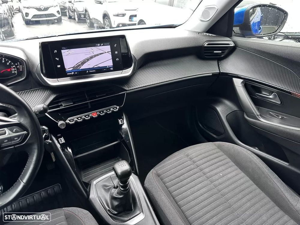 Peugeot 2008 1.2 PureTech Allure Pack - 24