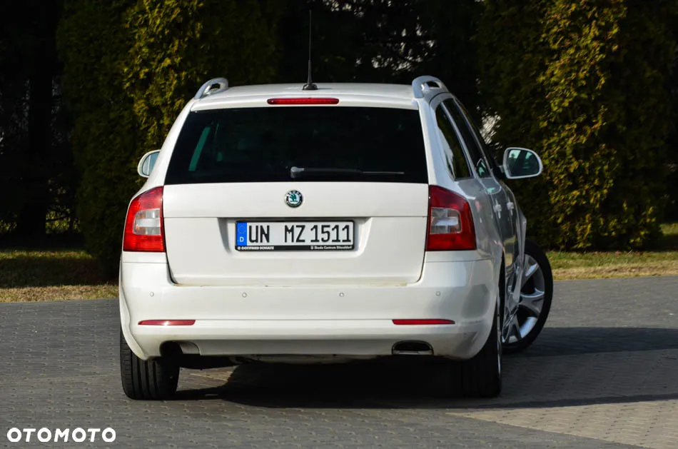 Skoda Octavia Combi 2.0 TDI DPF Sport Edition - 20